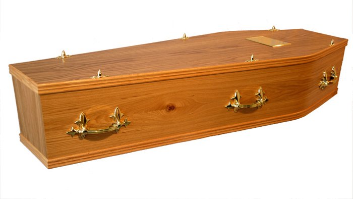 The Regent Traditional Coffin